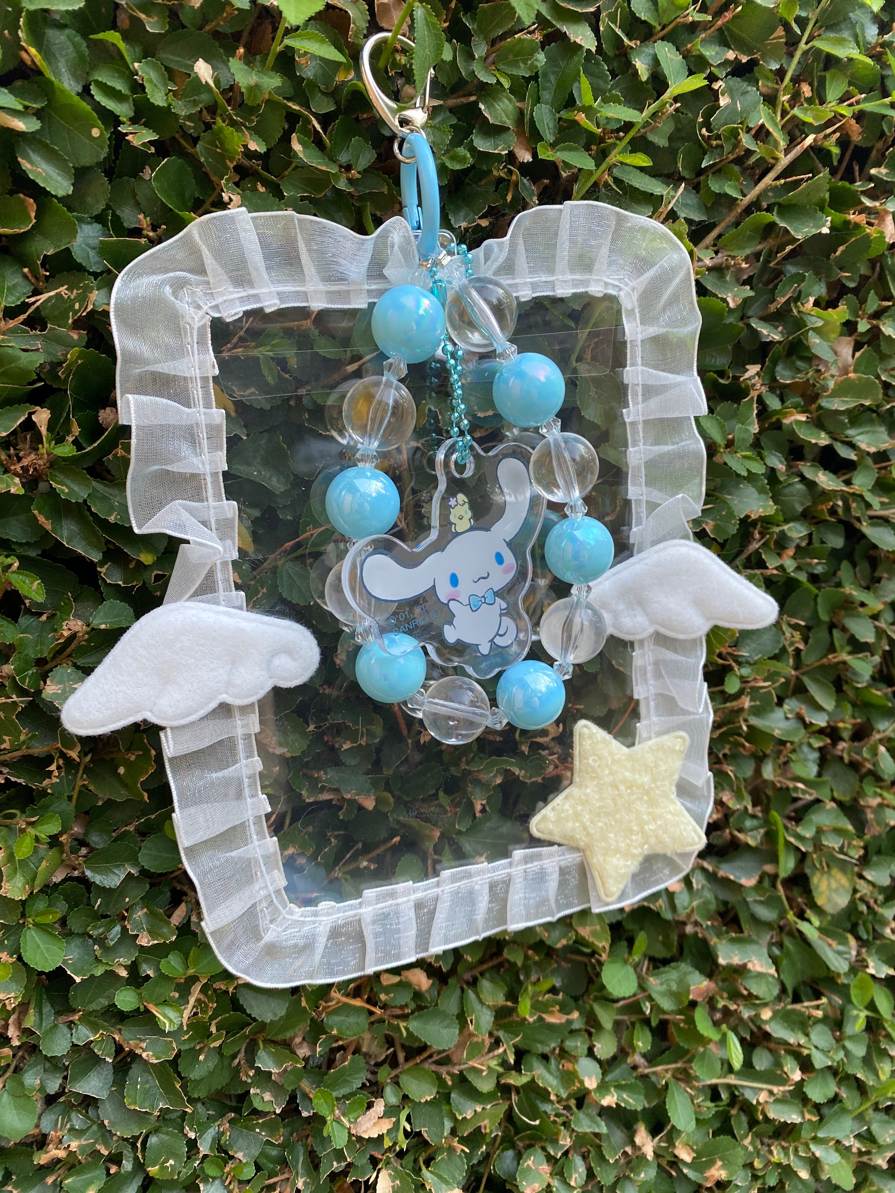 Cinnamoroll Photocard Keychain